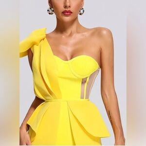 Bella Barnett Yellow Asymmetrical One Shoulder Cocktail Dress